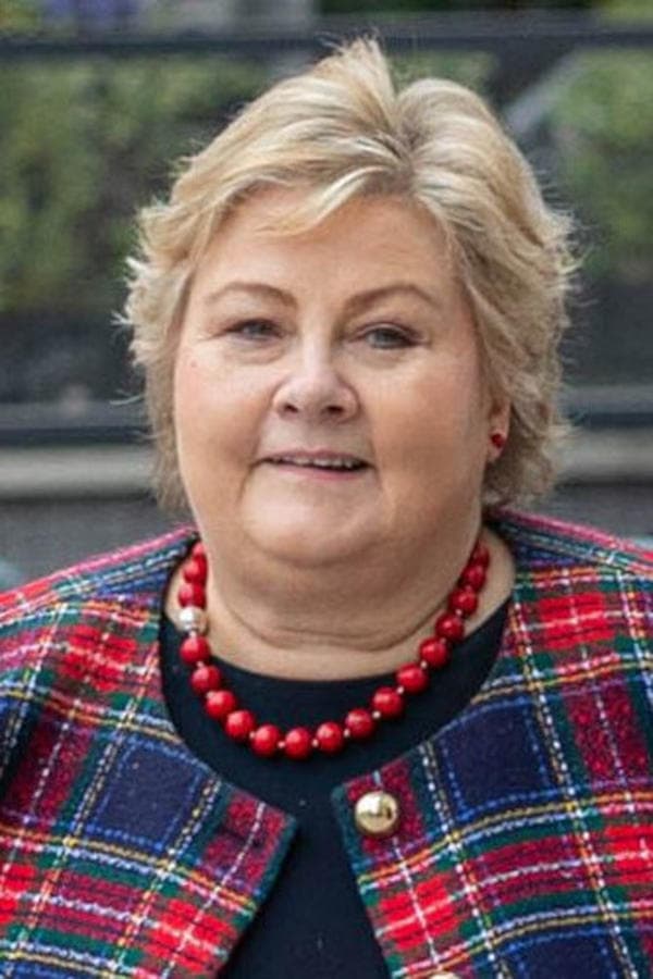 Erna Solberg poster