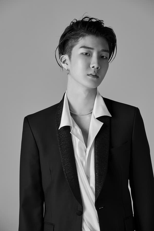 Lee Seung-hoon poster